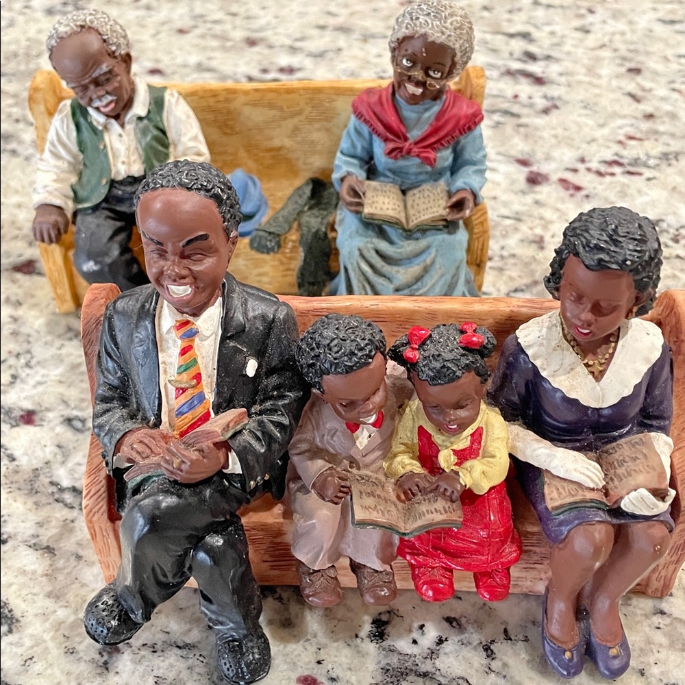 Vintage 90’s COLLECTIBLE African American Church Pew Family Figurines 2 PC Lot